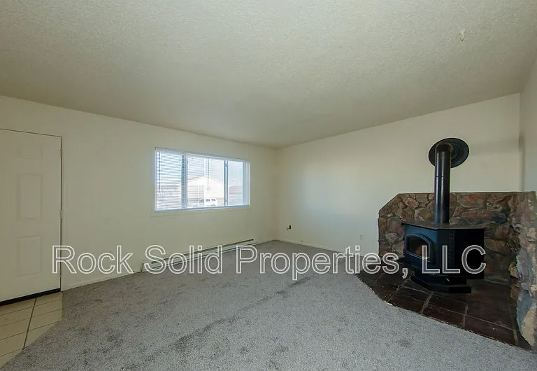 1825 Edgewater Ave #1831 — Photo 5
