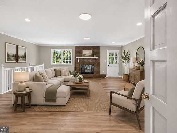 3rd image of 3606 Suwanee Creek Ct