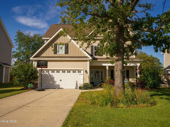 562 W Craftsman Way