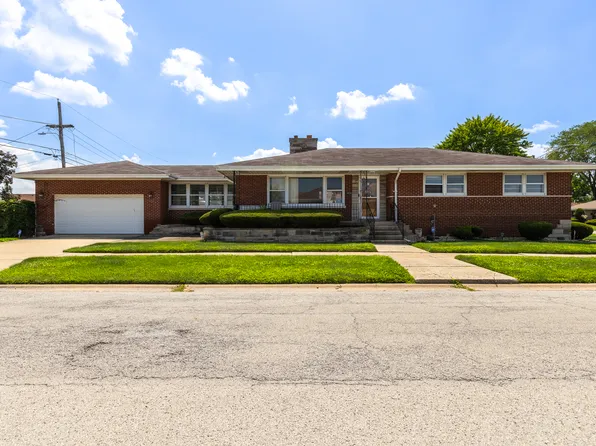 427 Luella Ave, Calumet City, IL 60409