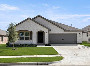 1105 Rushing Ct, Aubrey, TX 76227