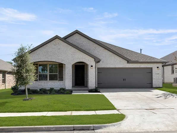 1105 Rushing Ct, Aubrey, TX 76227