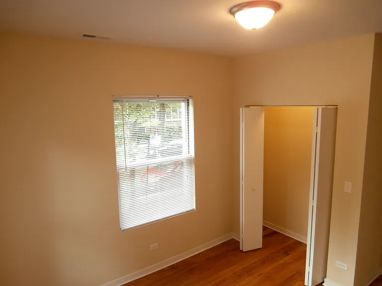 6971 N Greenview Ave #3N — Photo 3