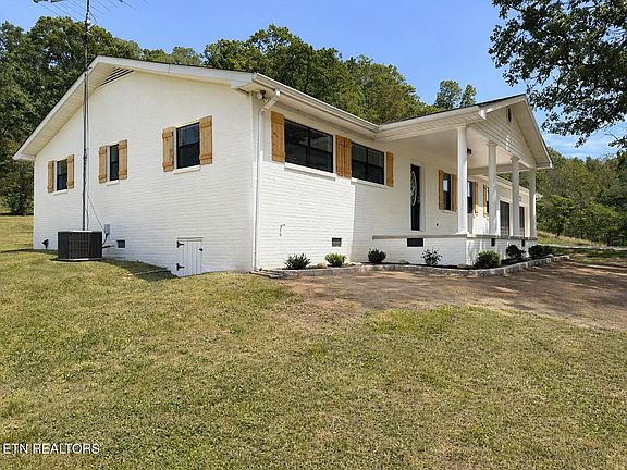 2nd image of 138 Keylon Hollow Rd