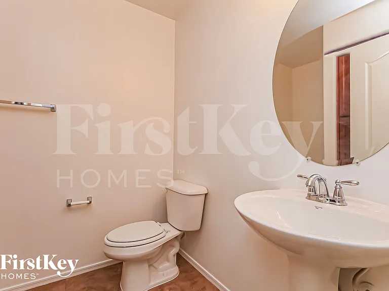 2764 E Megan St — Photo 13