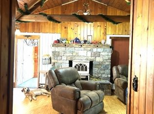 50 Maple Ln, Blairstown, NJ 07825