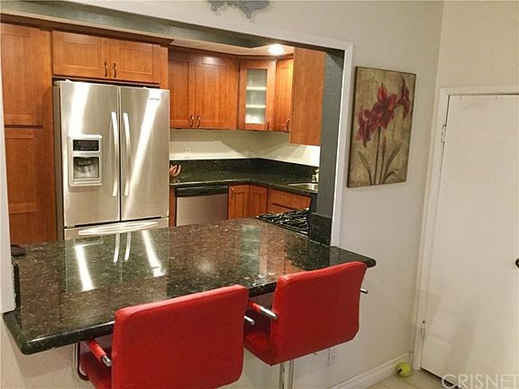 3rd image of 7251 Balboa Blvd Unit C