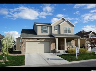 831 W Steeple Chase Dr, Kaysville, UT 84037