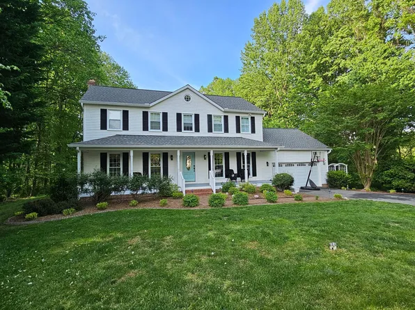 6400 Heathcliff Ln, Tracys Landing, MD 20779