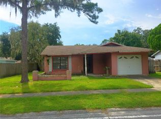 1429 Foxwood Dr, Lutz, FL 33549