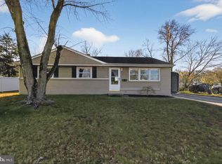 15 Winslow Rd, Sewell, NJ 08080