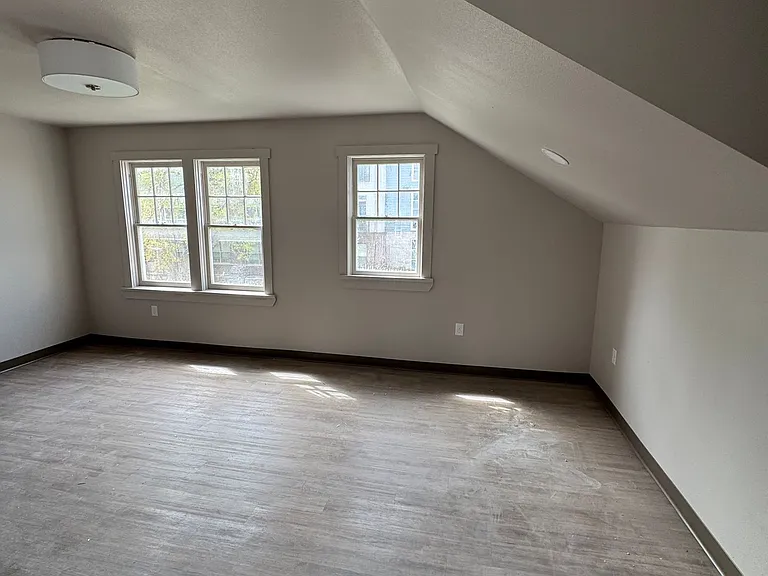 720 W Prospect Rd #101 — Photo 36