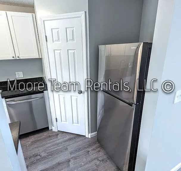 408 6th Ave W — Photo 7