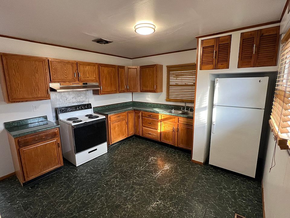 1st image of 4586 Live Oak Dr