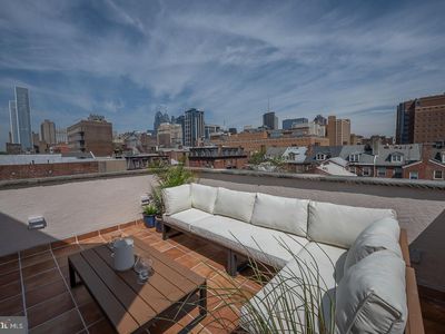 929 Clinton St APT 4F, Philadelphia, PA, 19107