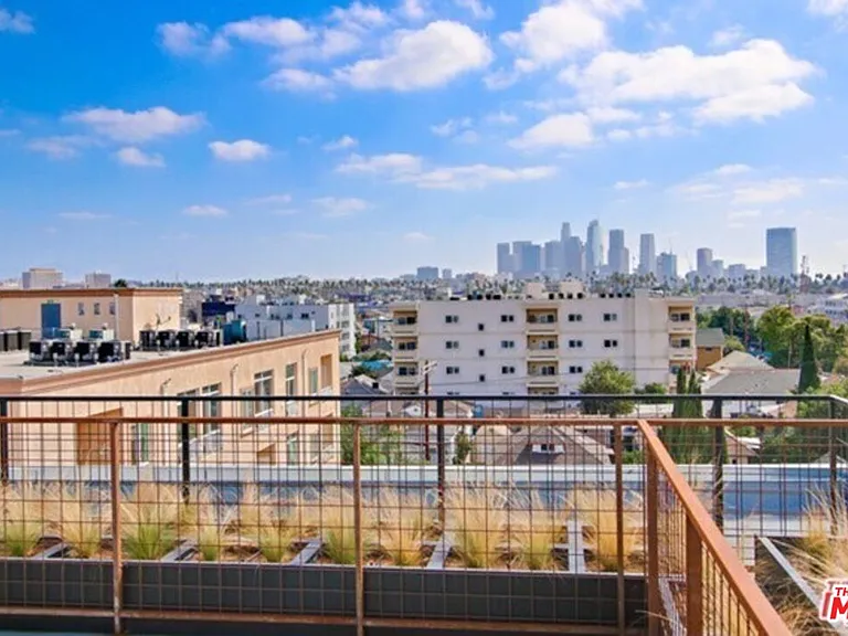 1038 S Mariposa Ave #507 — Photo 35