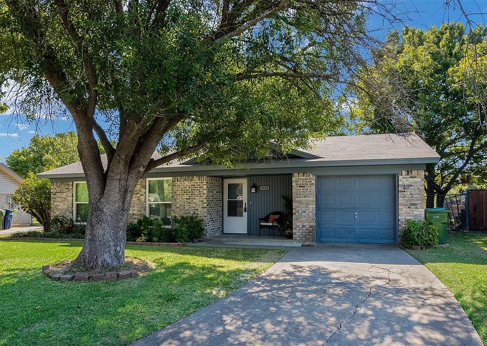 1st image of 1626 Madera Dr