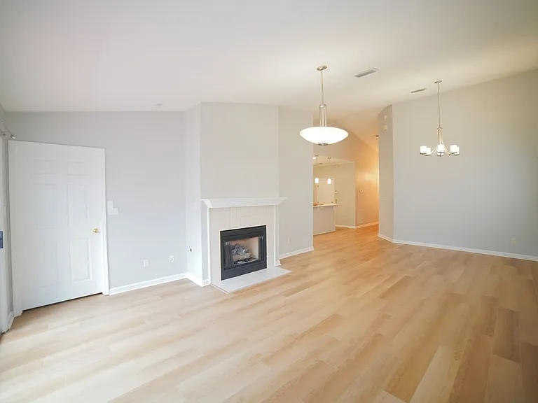 1121 Mosswood Chase — Photo 3