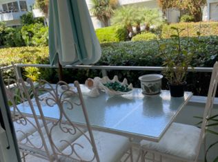 2362 Torrey Pines Rd, La Jolla, CA 92037