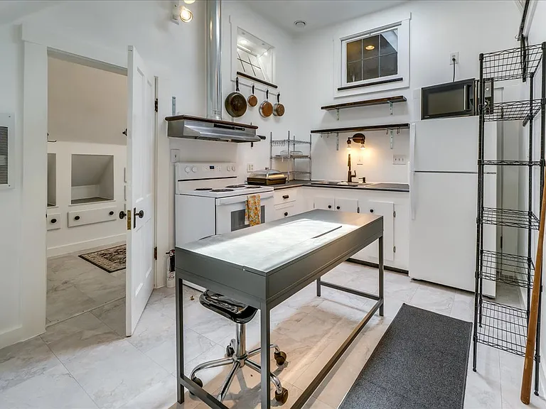 62 N Ohio Ave #3 — Photo 10