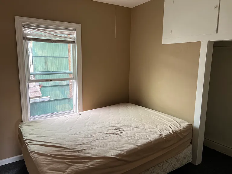 726 Oliver St #4 — Photo 8