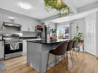 77 N Summerfield Rd SE, Airdrie, AB T4B1X8