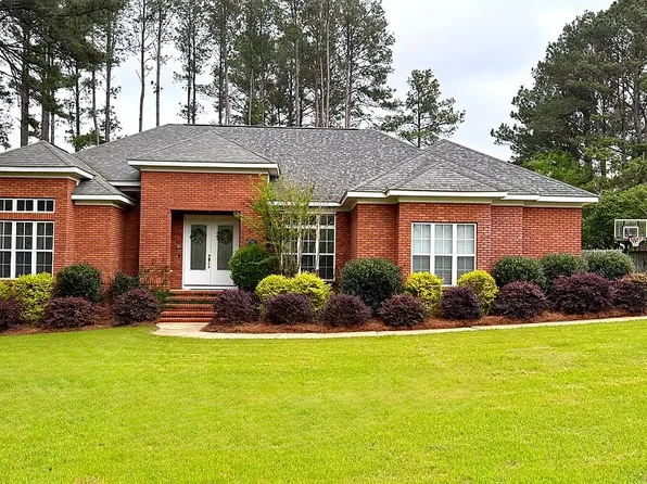 201 Piccadilly Ln, Dothan, AL 36305