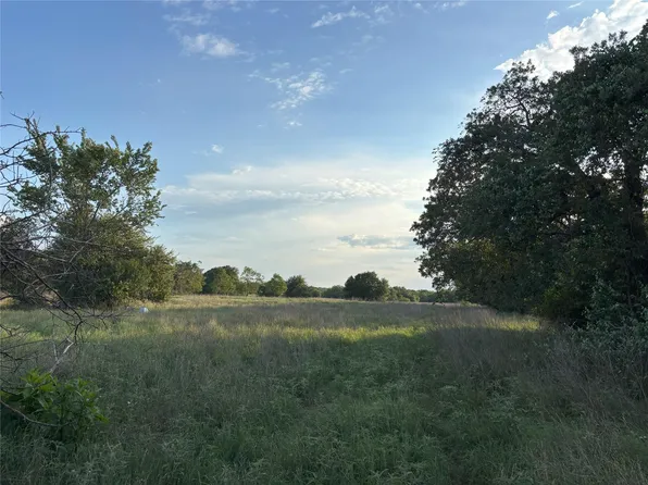 County Road 302, Rockdale, TX 76567