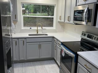 30900 Apawamis Dr, Mount Plymouth, FL 32776