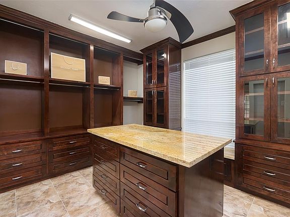5th image of 3707 Stockbridge Dr