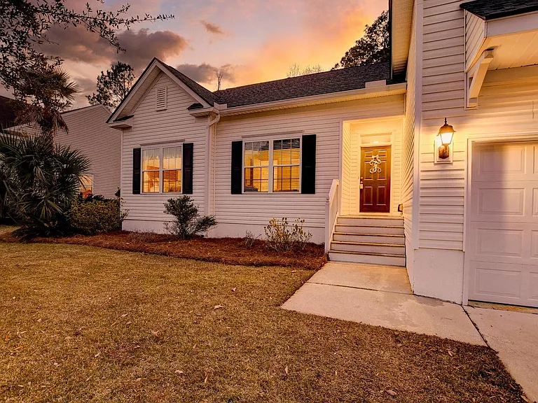 2105 Summerwood Dr — Photo 12
