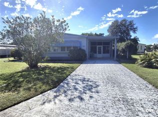 925 Sequoia St, Barefoot Bay, FL 32976