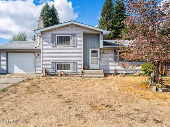 9625 N Meadow Way, Hayden Lake, ID 83835