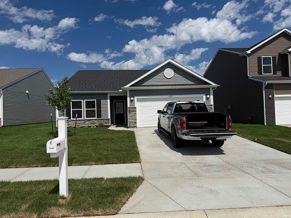 2nd image of 5783 Galena St