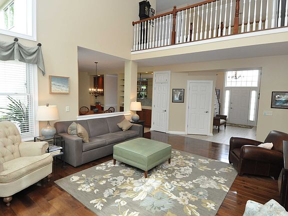 5th image of 6867 McDougal Ct
