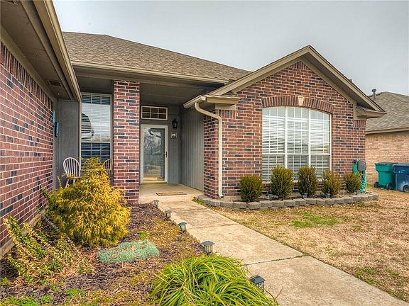 2nd image of 10125 Fairfax Ln