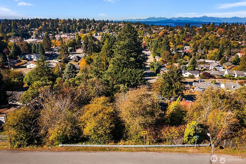 4th image of 0 22nd Ave SW