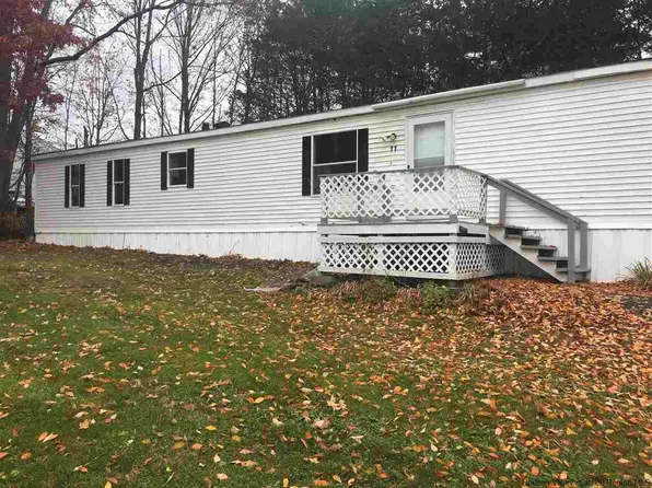 11 Cedar Dr, Lake Katrine, NY 12449