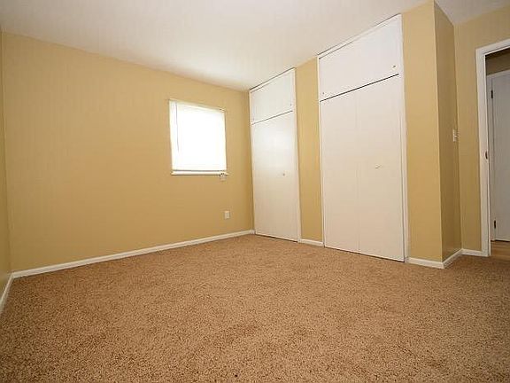 3rd image of 2921 Telhurst Ct