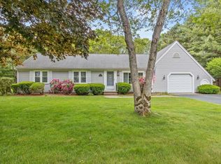 37 Moon Compass Ln, Sandwich, MA 02563