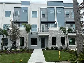 3 bed, 2.5 bath, 2020 sqft, $2,895 — Photo 1