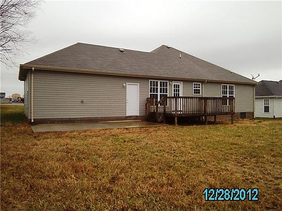 2nd image of 25 Fox Wood Dr