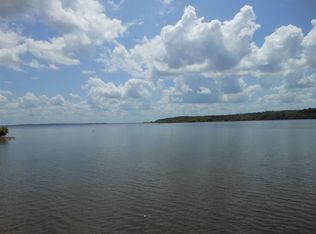 129 J And L Cp, Hemphill, TX 75948