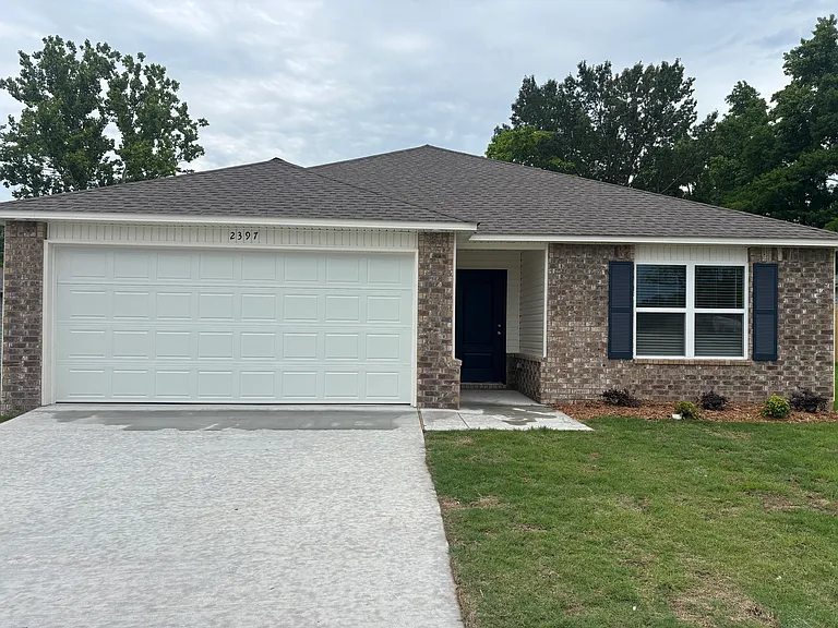 2397 Sam Tillery Dr — Photo 2