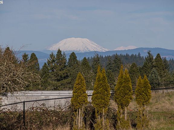 3rd image of 12971 SE Callahan Rd