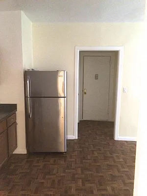 Rented by Bohemia Realty Group | media 26