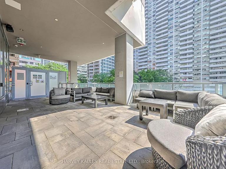 25 Holly St #2309 — Photo 28