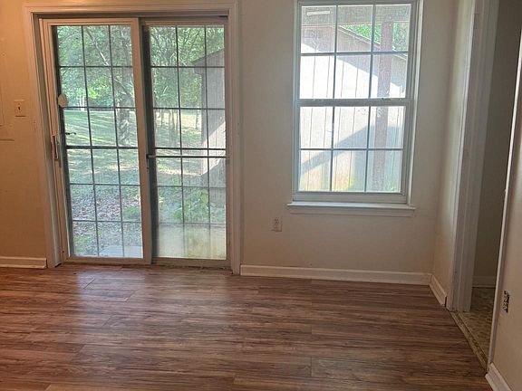 3rd image of 8805 Francisco Ct