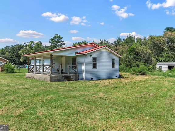 3rd image of 628 Wacaser Rd