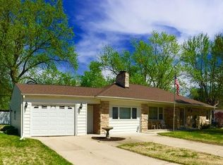 302 Willard Ave, Ottawa, IL 61350